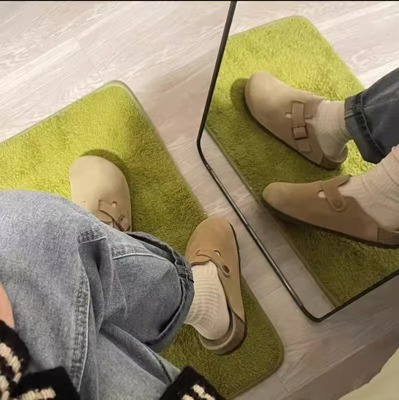 Retro slip-on loafers